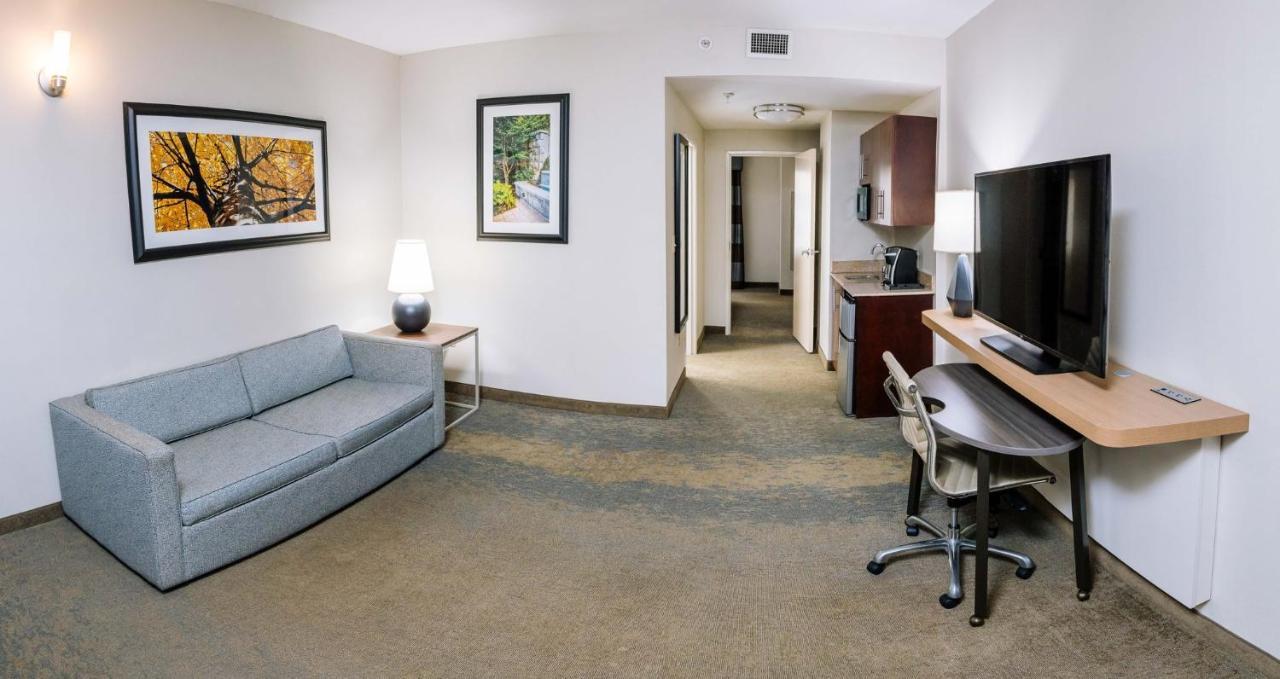 Holiday Inn Hotel & Suites Stockbridge-Atlanta I-75 By Ihg Екстериор снимка