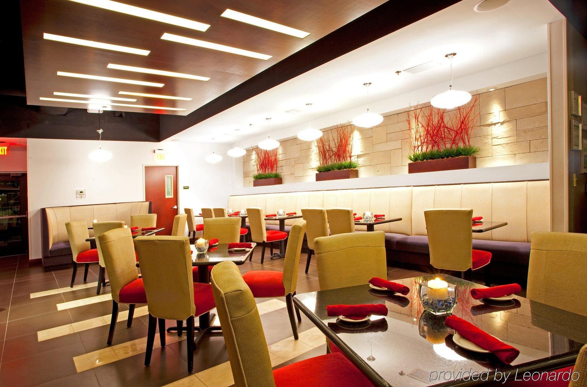 Holiday Inn Hotel & Suites Stockbridge-Atlanta I-75 By Ihg Ресторант снимка